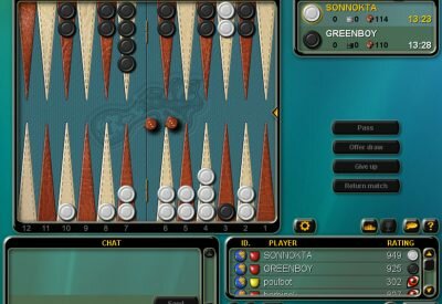 playing BackGammon online